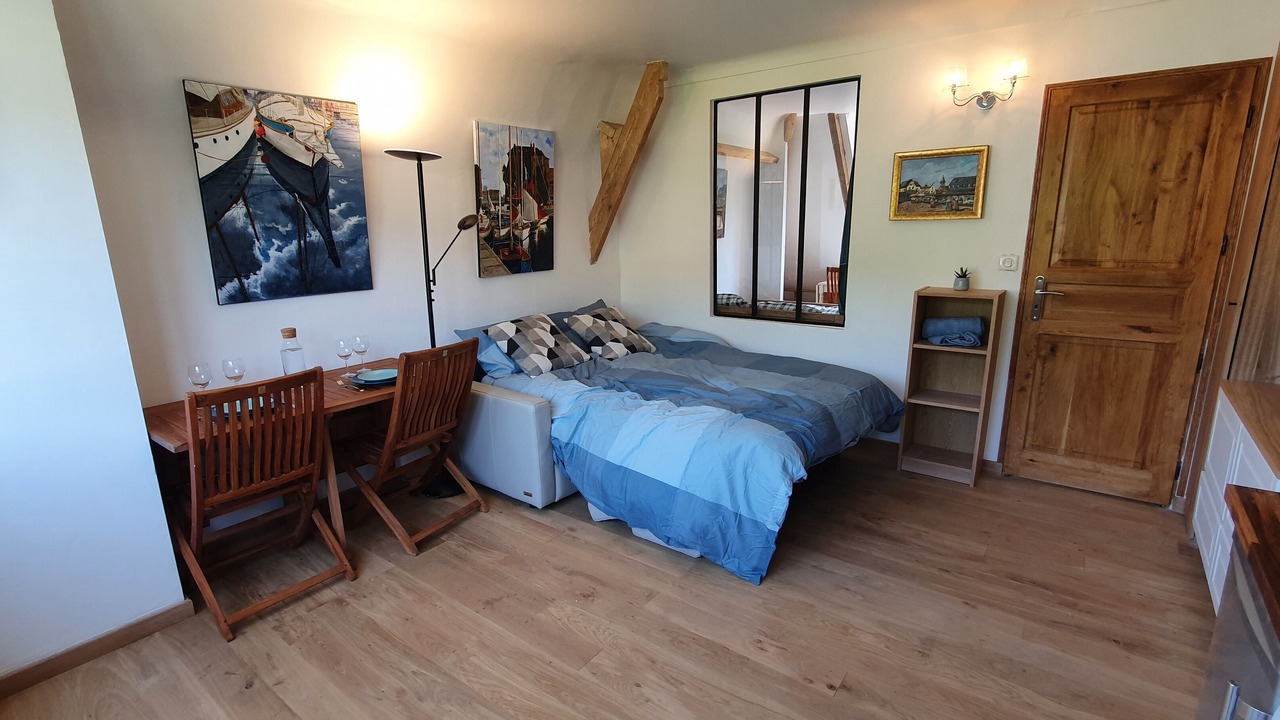 Photo of Bedroom in Honfleur