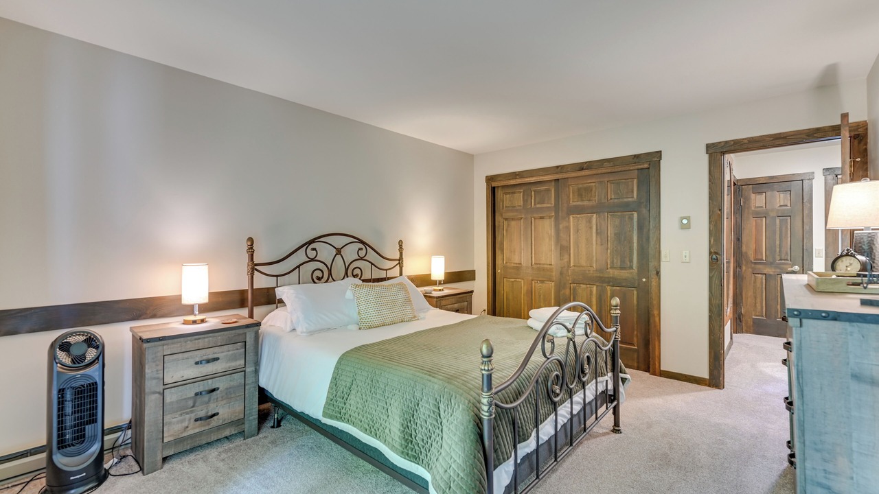 Photo of Bedroom in Hensonville