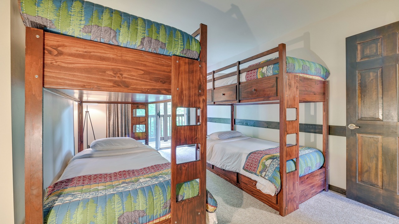 Photo of Bedroom in Hensonville