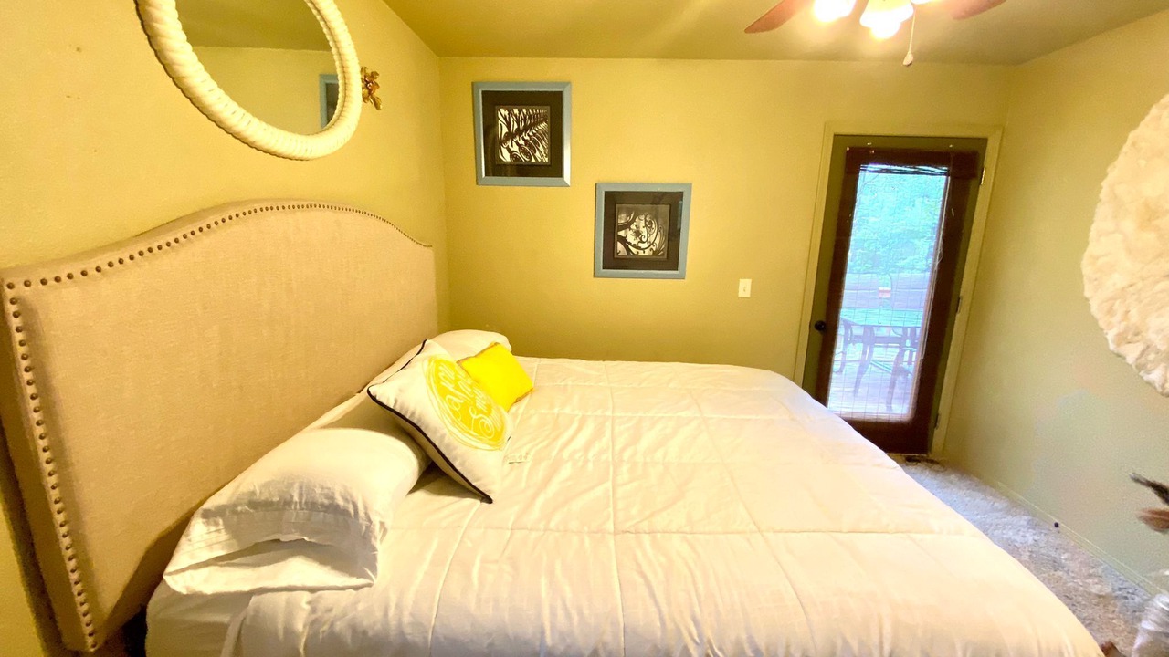 Photo of Bedroom in Cookson