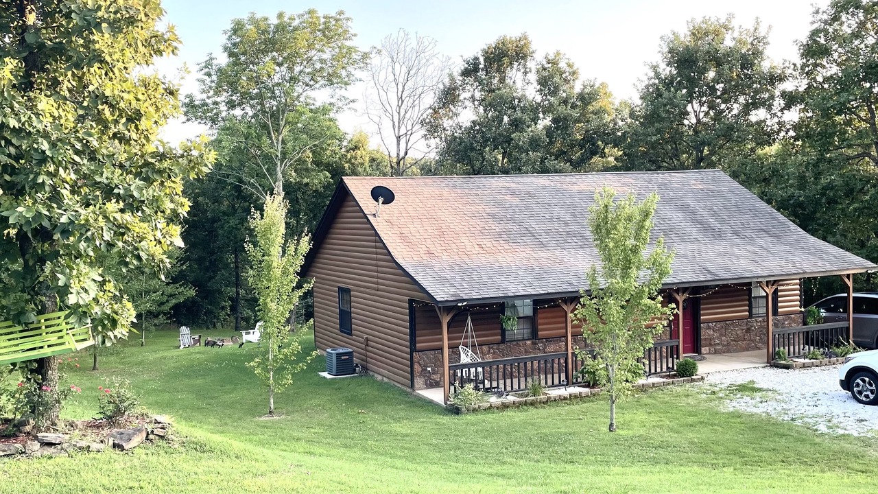 Photo of Outdoor in Cookson
