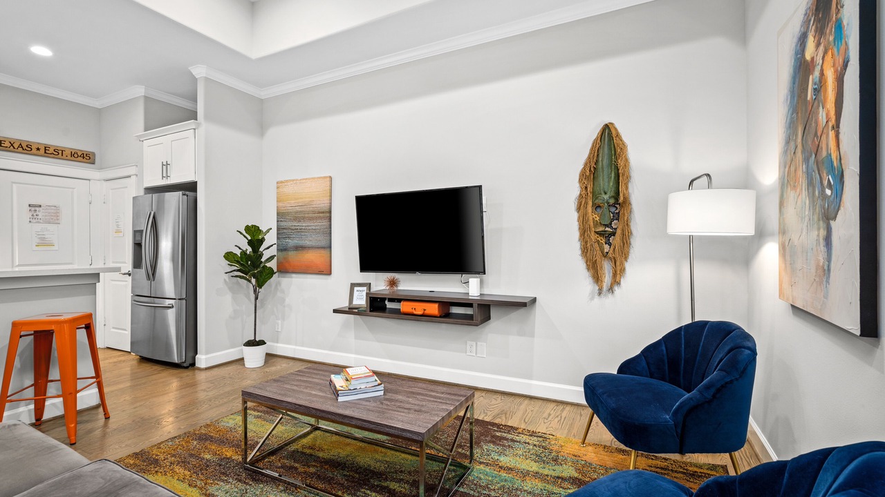 Photo of Livingroom in Shady Acres