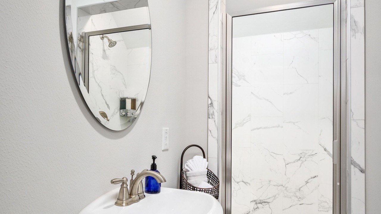 Photo of Bathroom in Shady Acres