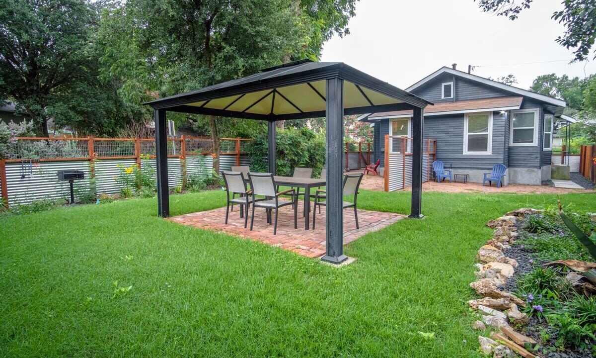 Photo of Outdoor in Mahncke Park