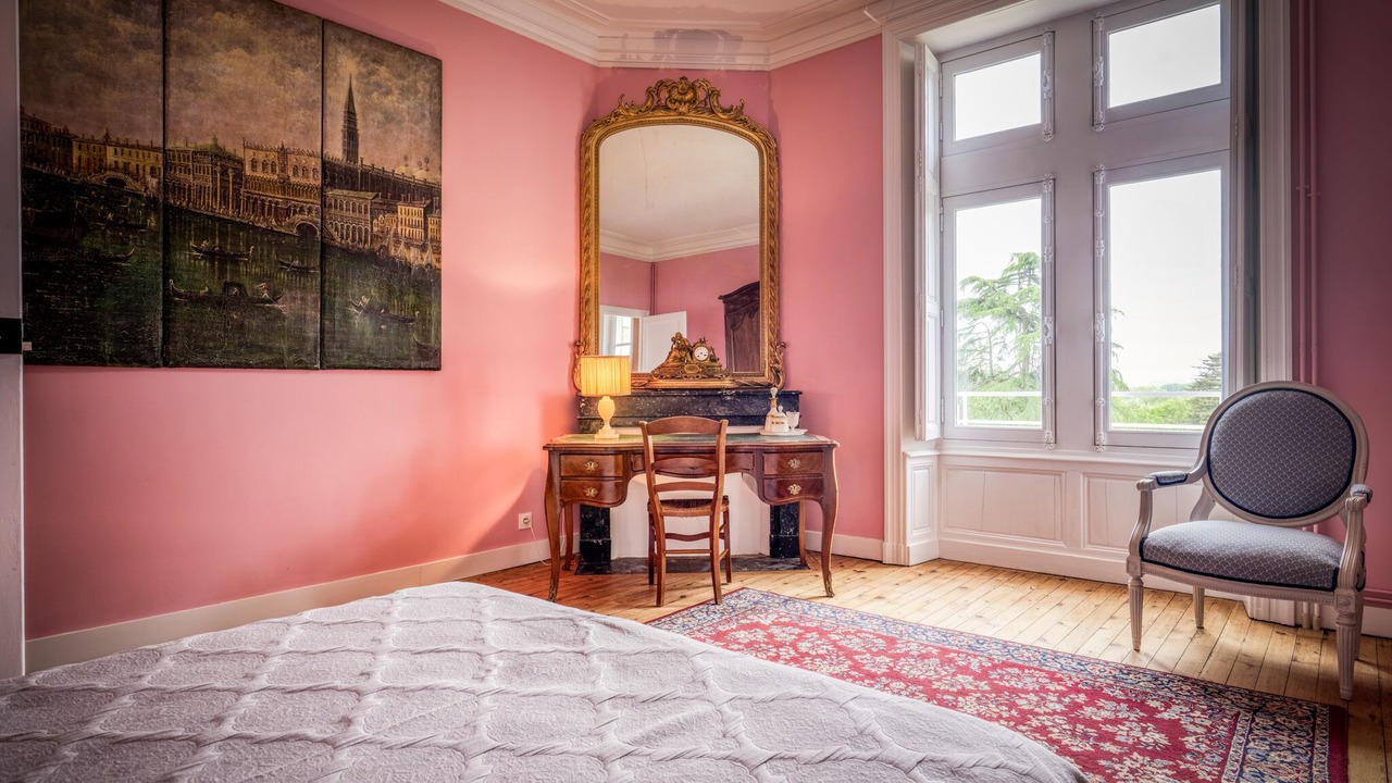 Photo of Bedroom in Thouare-sur-Loire