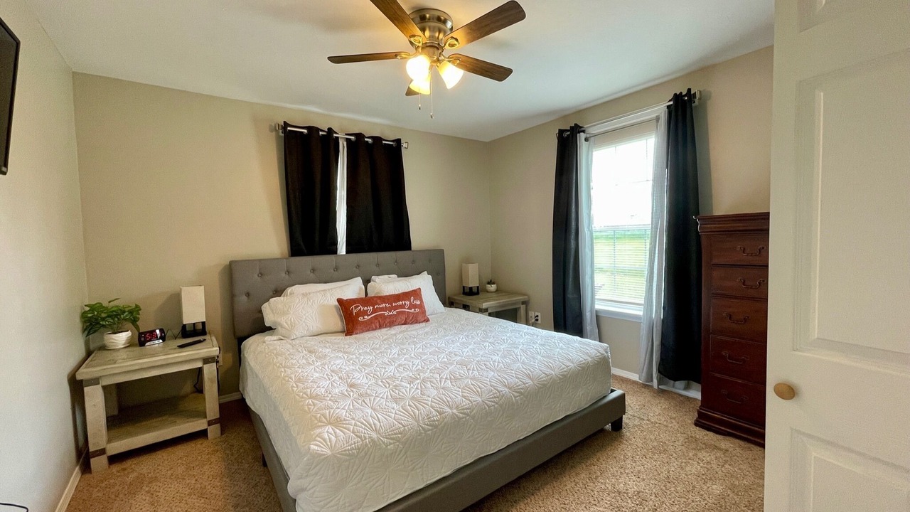 Photo of Bedroom in Ada