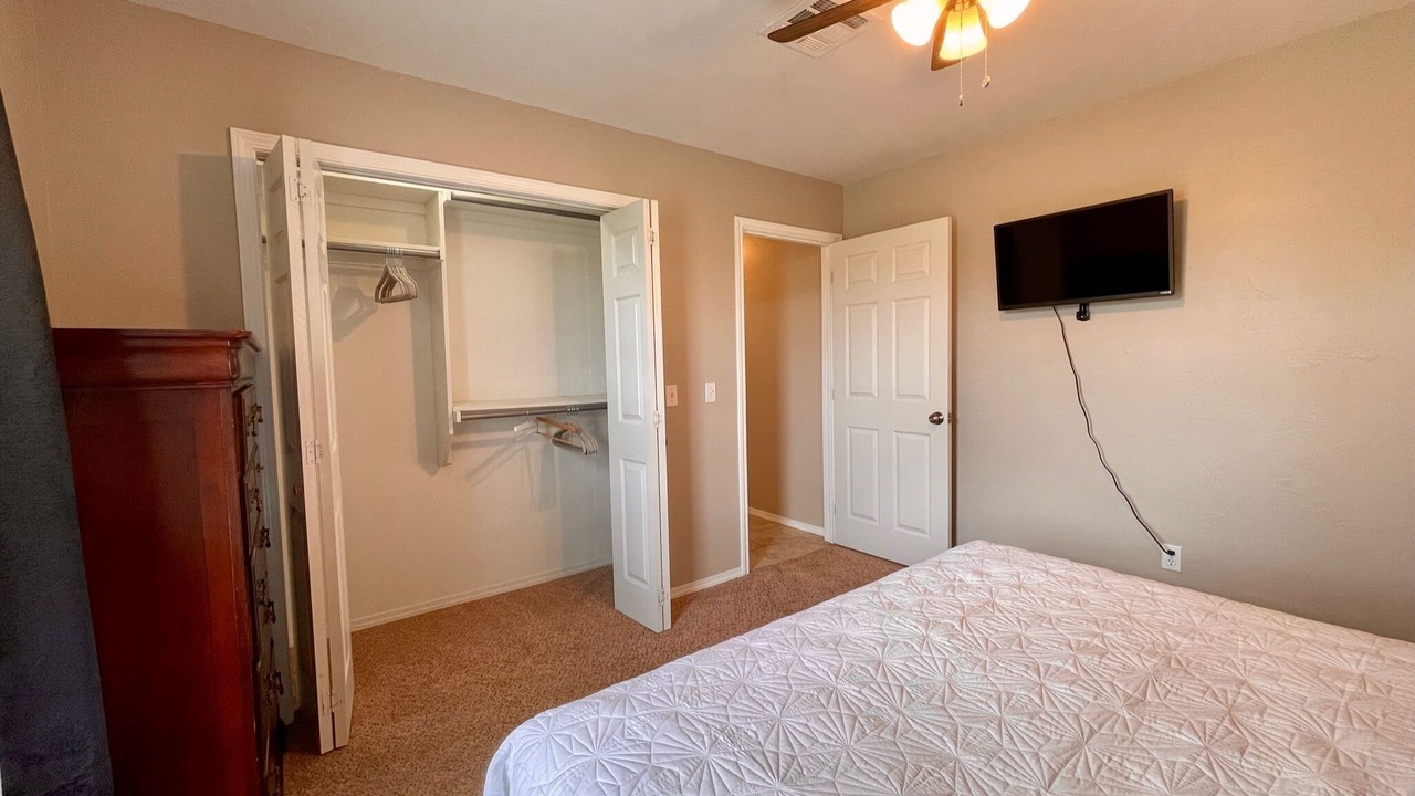 Photo of Bedroom in Ada