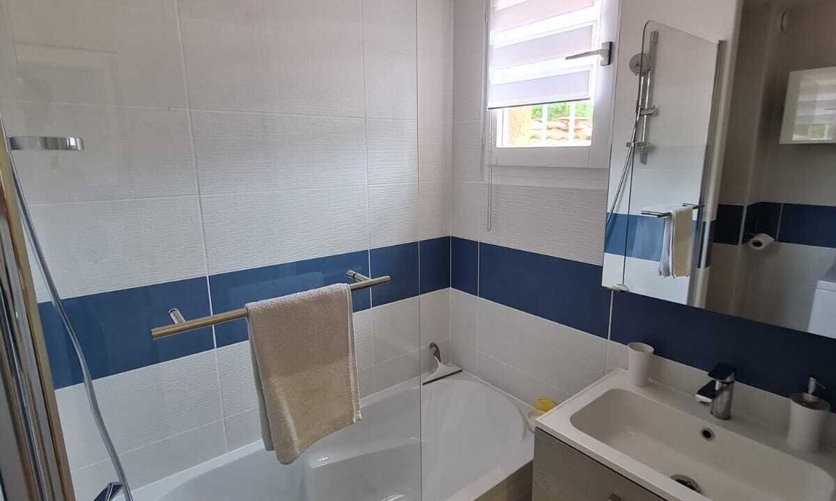 Photo of Bathroom in Sainte-Maxime