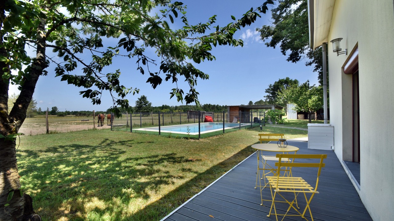 Photo of Outdoor in Montbartier