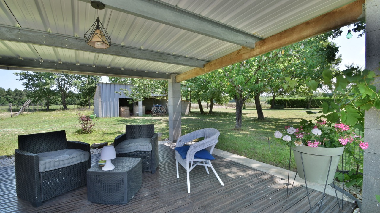 Photo of Patio Balcony in Montbartier