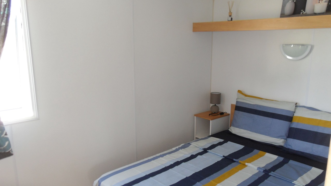 Photo of Bedroom in Saint-Andre-de-Lidon