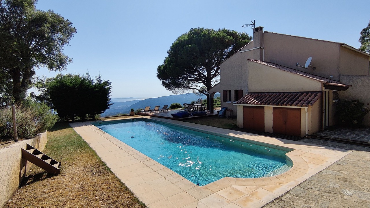 Photo of Outdoor in Le Lavandou