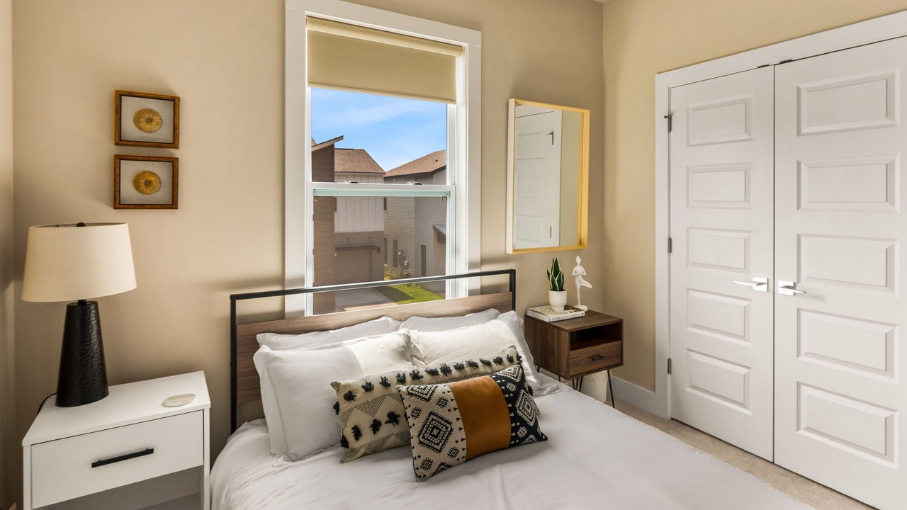 Photo of Bedroom in South Baton Rouge