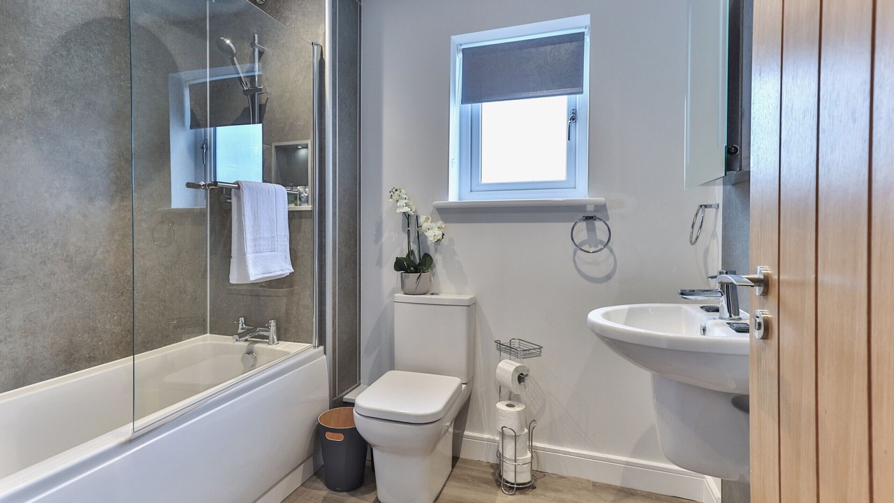 Photo of Bathroom in Muston