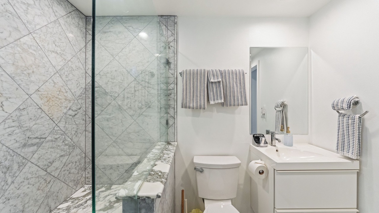 Photo of Bathroom in Silver Strand