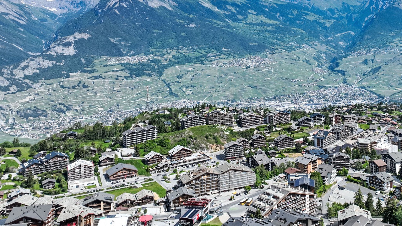 Photo of Others in Saint-Pierre-de-Clages