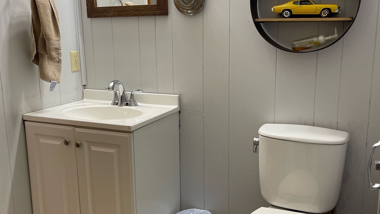 Photo of Bathroom in Dean