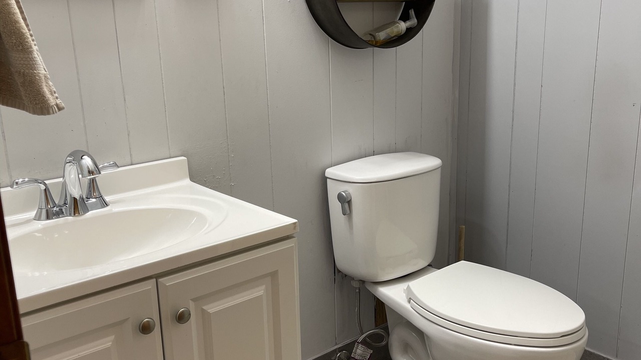 Photo of Bathroom in Dean