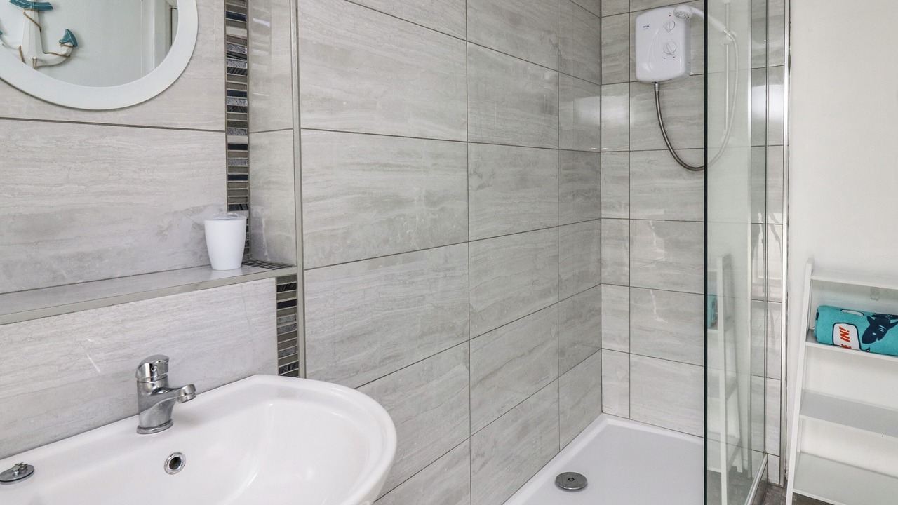 Photo of Bathroom in Llansantffraed