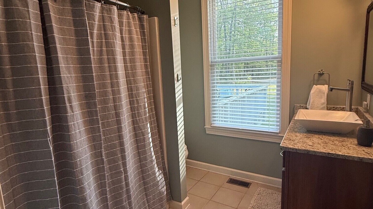 Photo of Bathroom in Kinsale