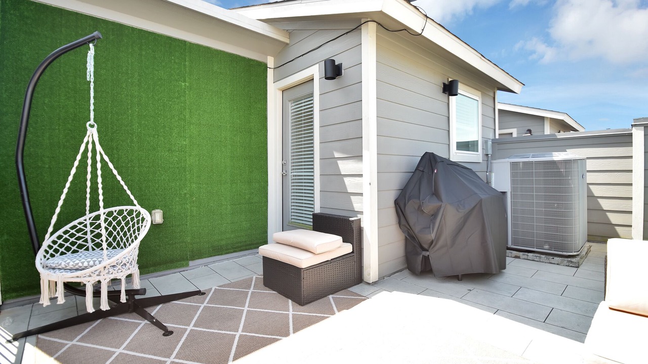 Photo of Patio Balcony in East Downtown Houston