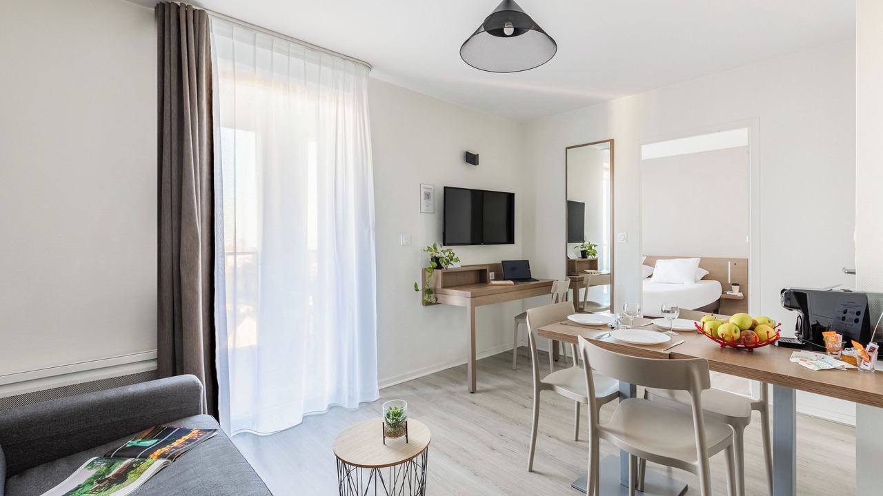 Photo of Livingroom in Saint-Marc-sur-Mer