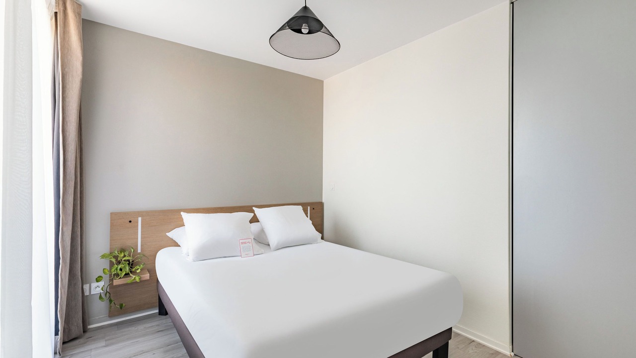 Photo of Bedroom in Saint-Marc-sur-Mer