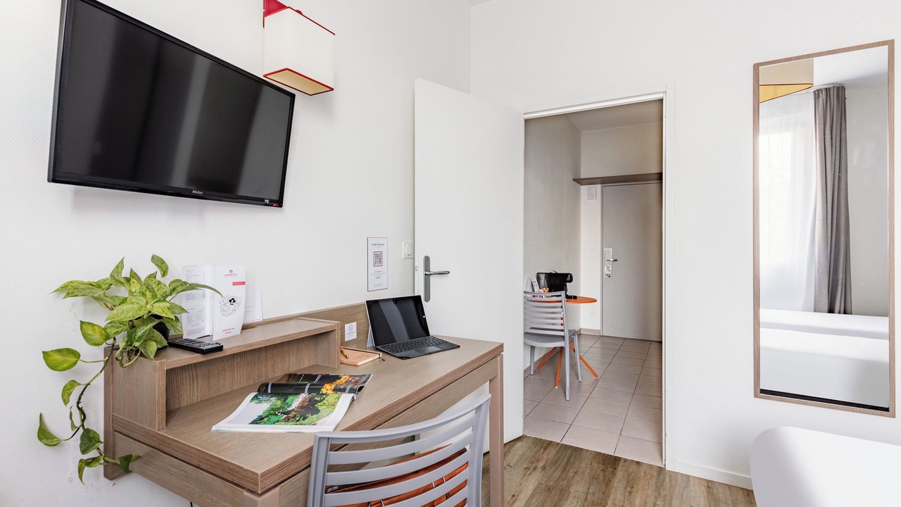 Photo of Bedroom in Saint-Marc-sur-Mer