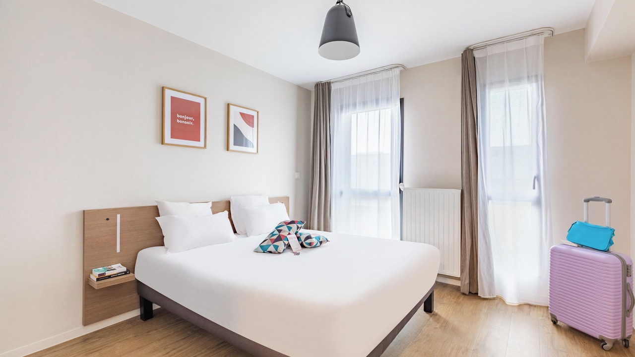 Photo of Bedroom in Saint-Serge