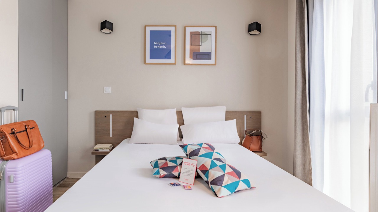 Photo of Bedroom in Saint-Serge