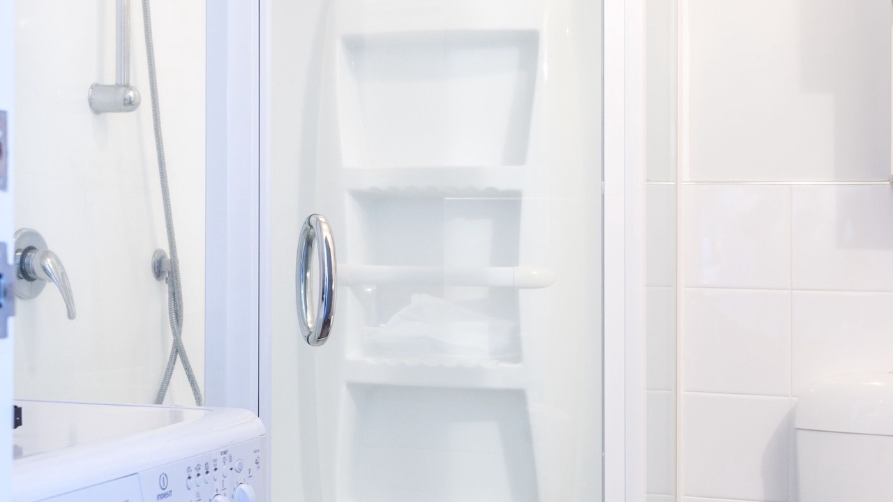 Photo of Bathroom in Te Aro