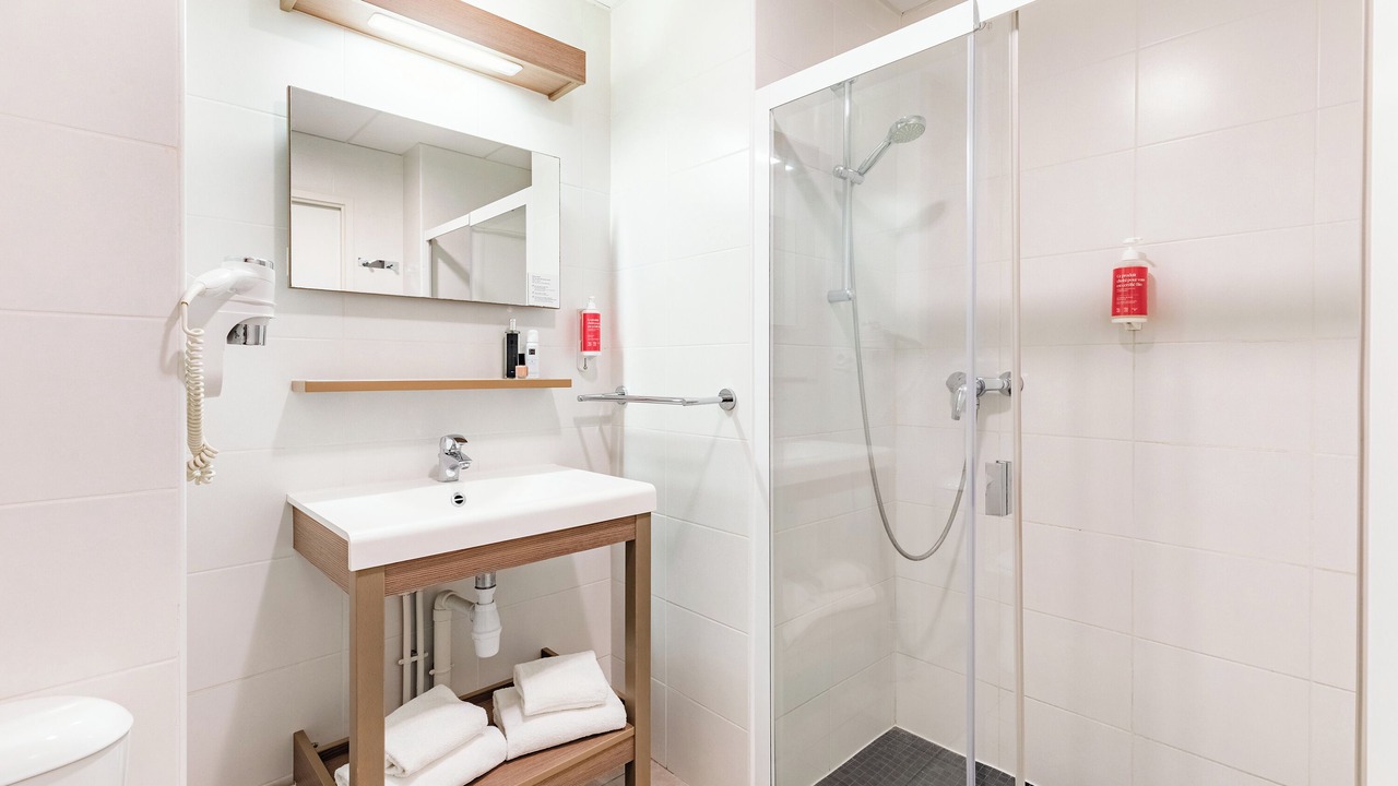 Photo of Bathroom in Saint-Assiscle