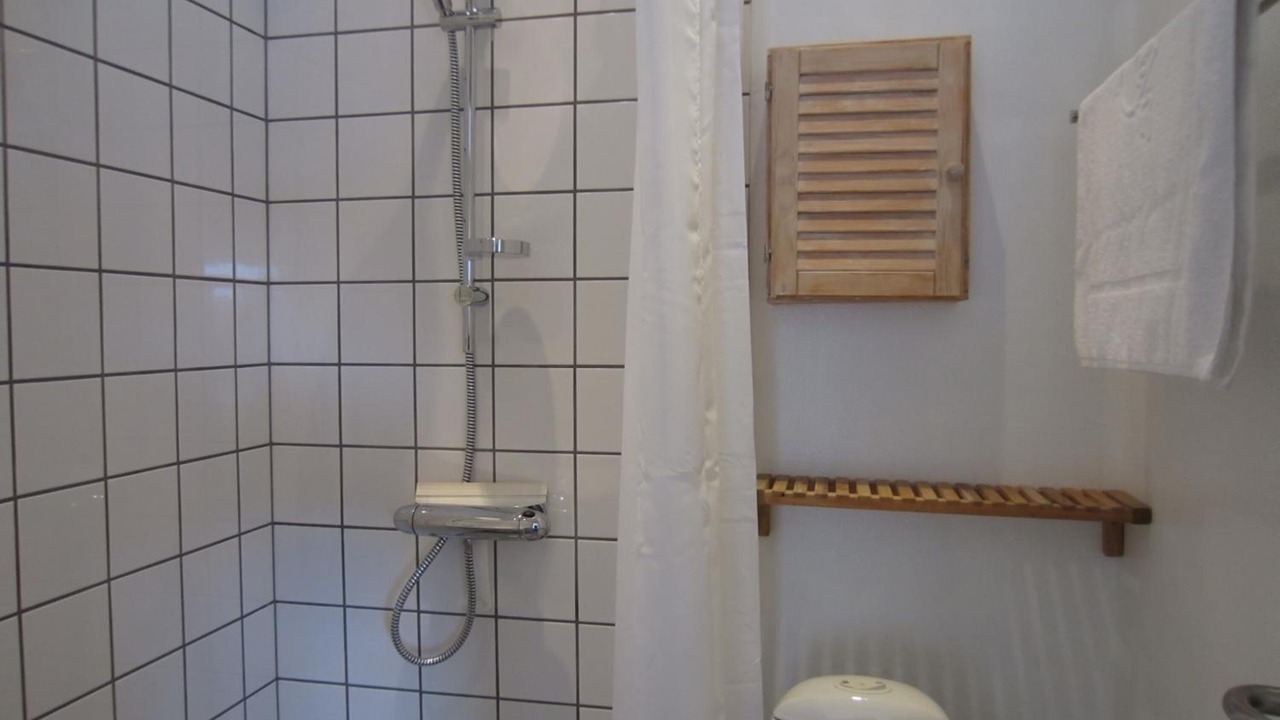 Photo of Bathroom in Faaborg