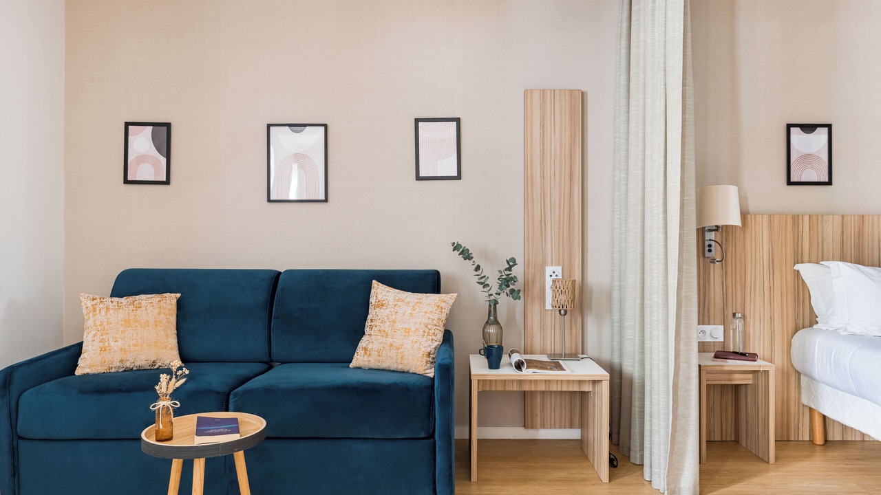 Photo of Livingroom in Yves Farge - Le Fleuve