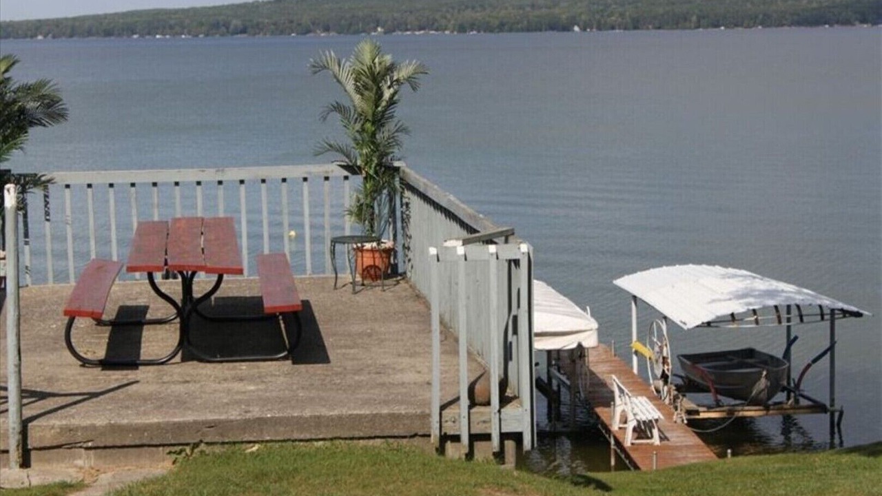 Photo of Outdoor in Herron