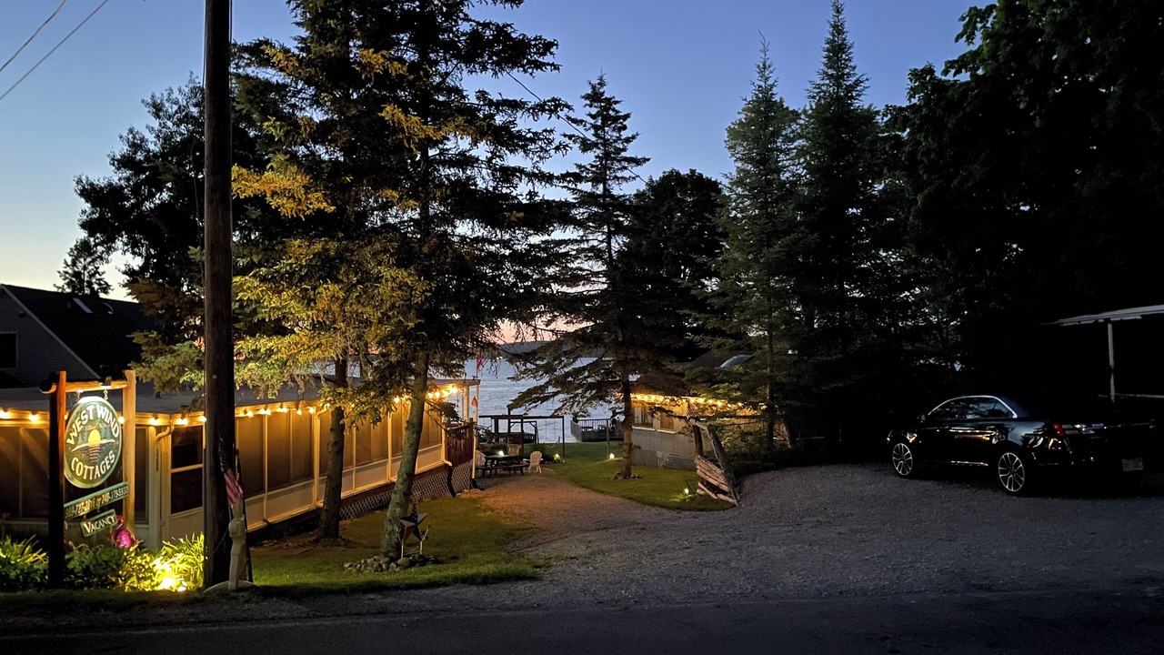 Photo of Outdoor in Herron