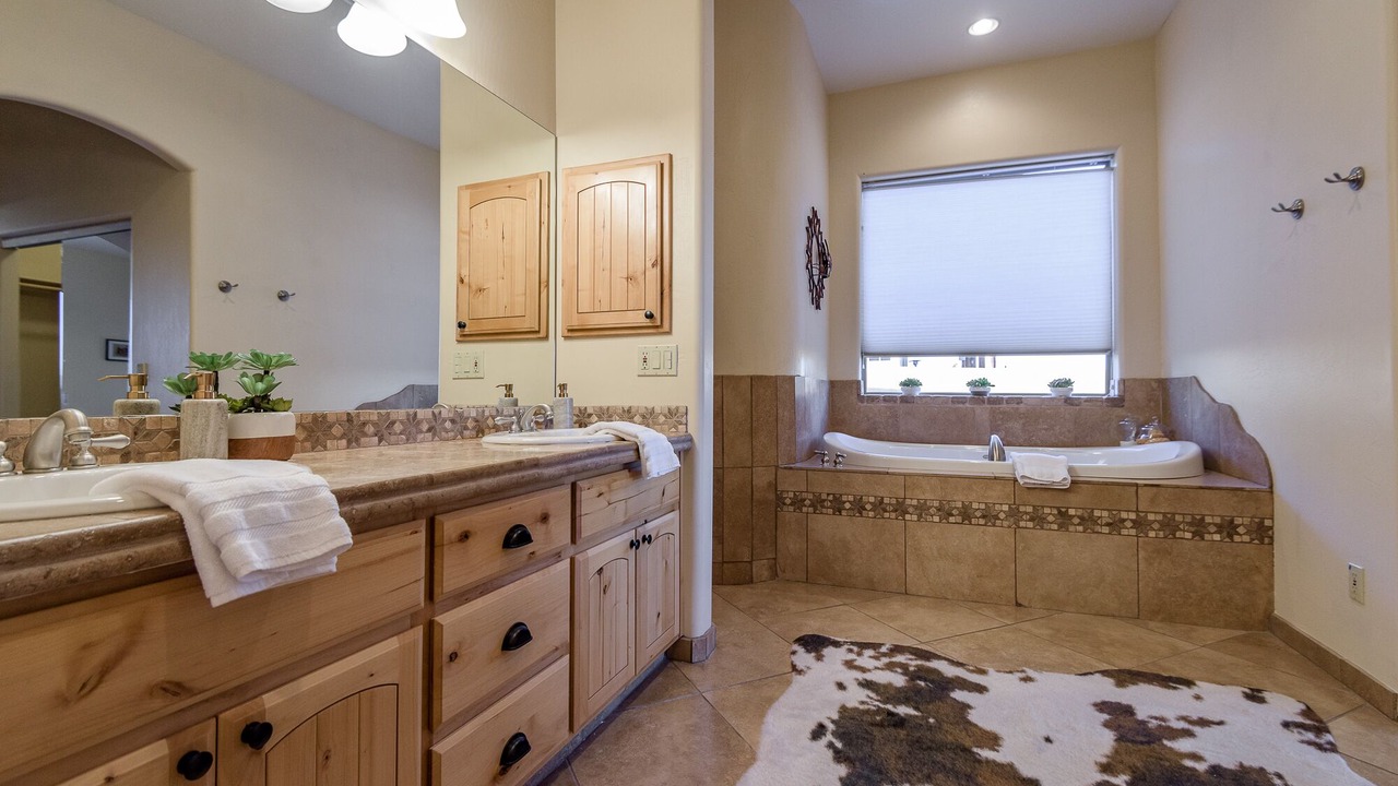 Photo of Bathroom in Rio Verde Foothills