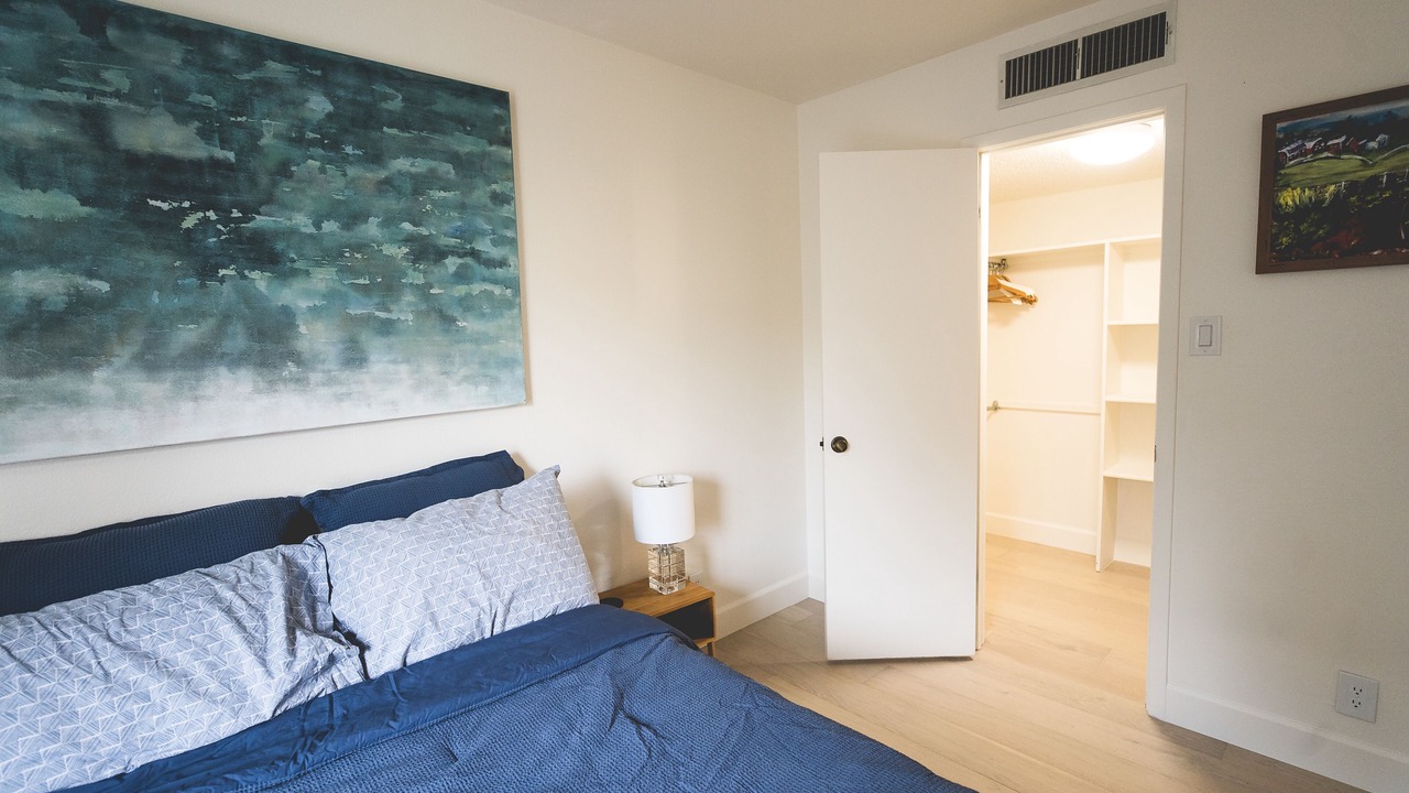 Photo of Bedroom in Barton Hills