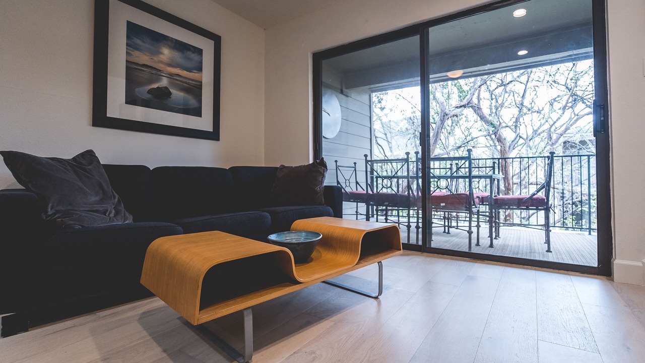 Photo of Livingroom in Barton Hills