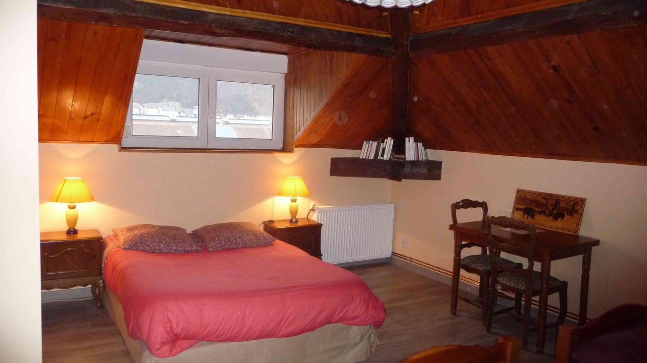 Photo of Bedroom in Revin