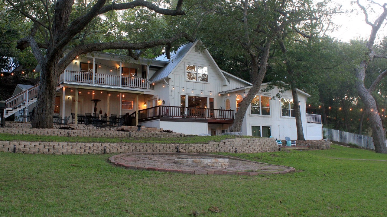 Photo of Others in Gruene
