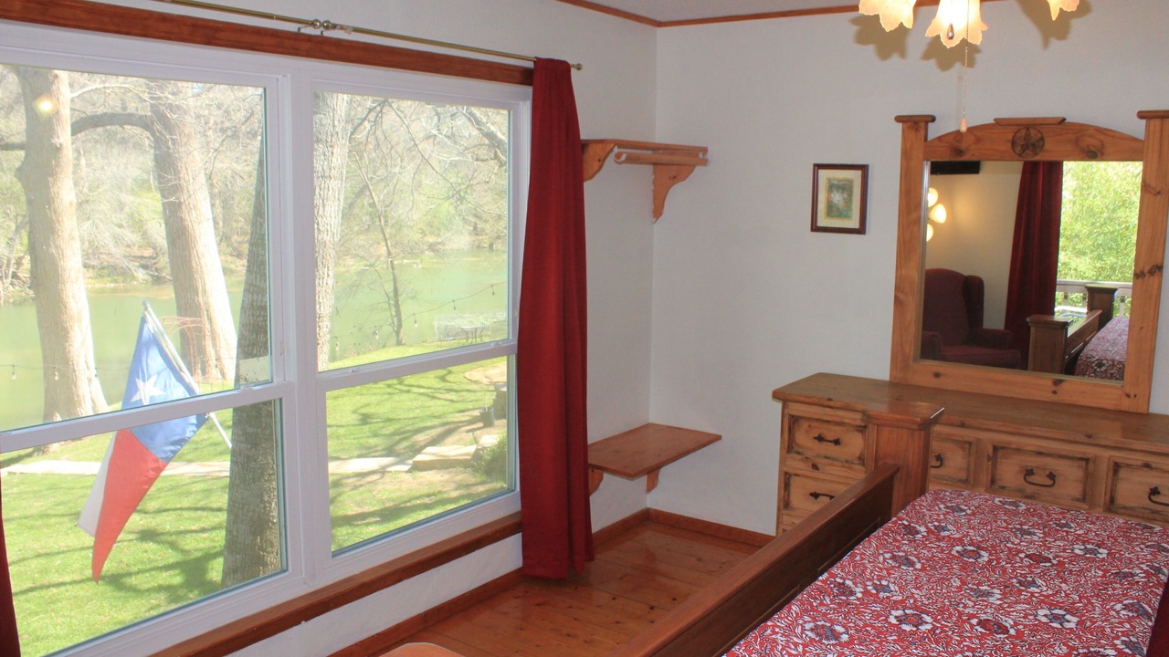 Photo of Bedroom in Gruene