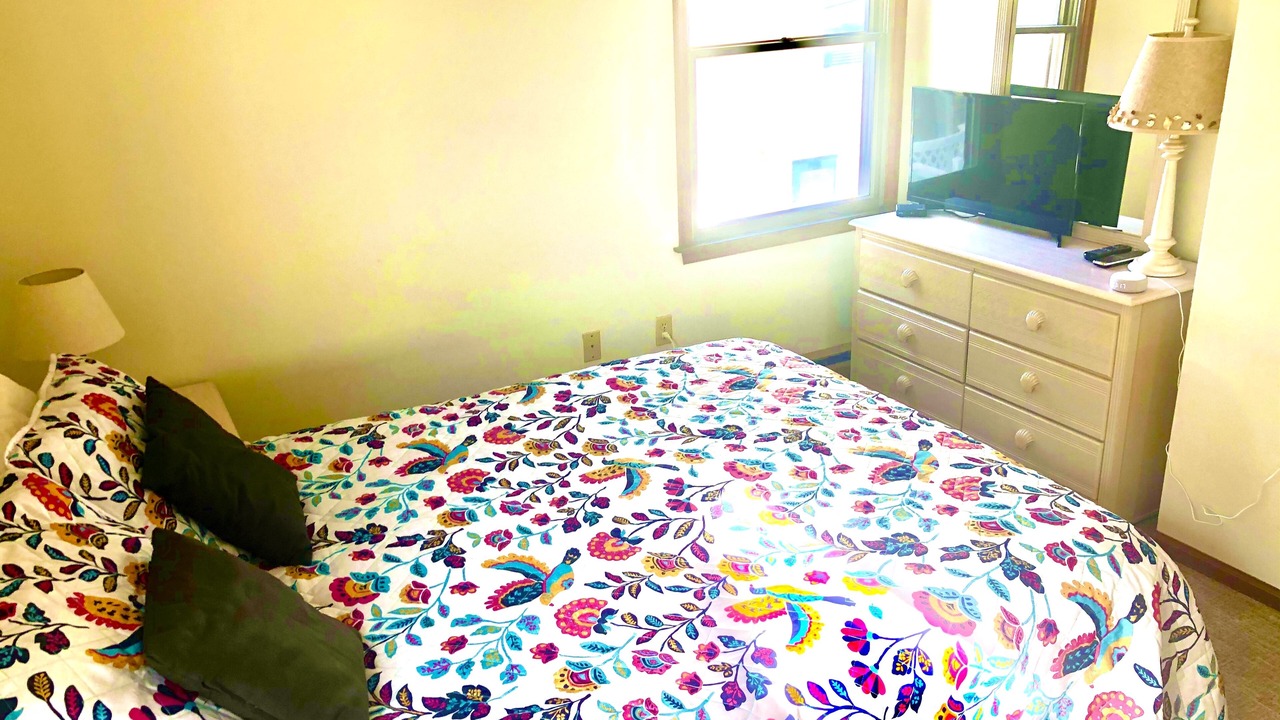 Photo of Bedroom in Townsend's Inlet