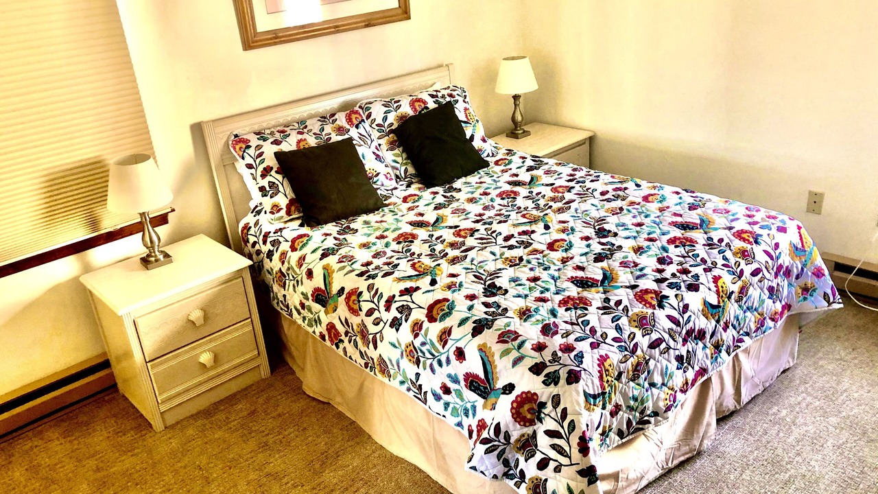 Photo of Bedroom in Townsend's Inlet