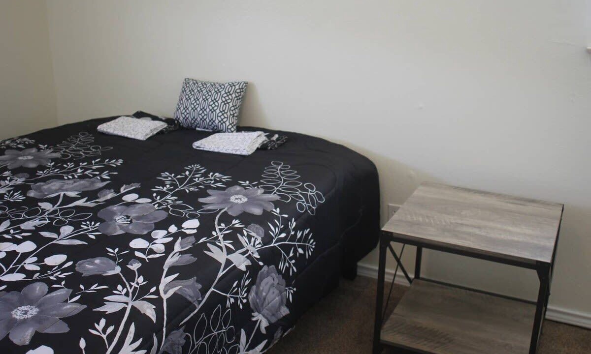 Photo of Bedroom in Lawton