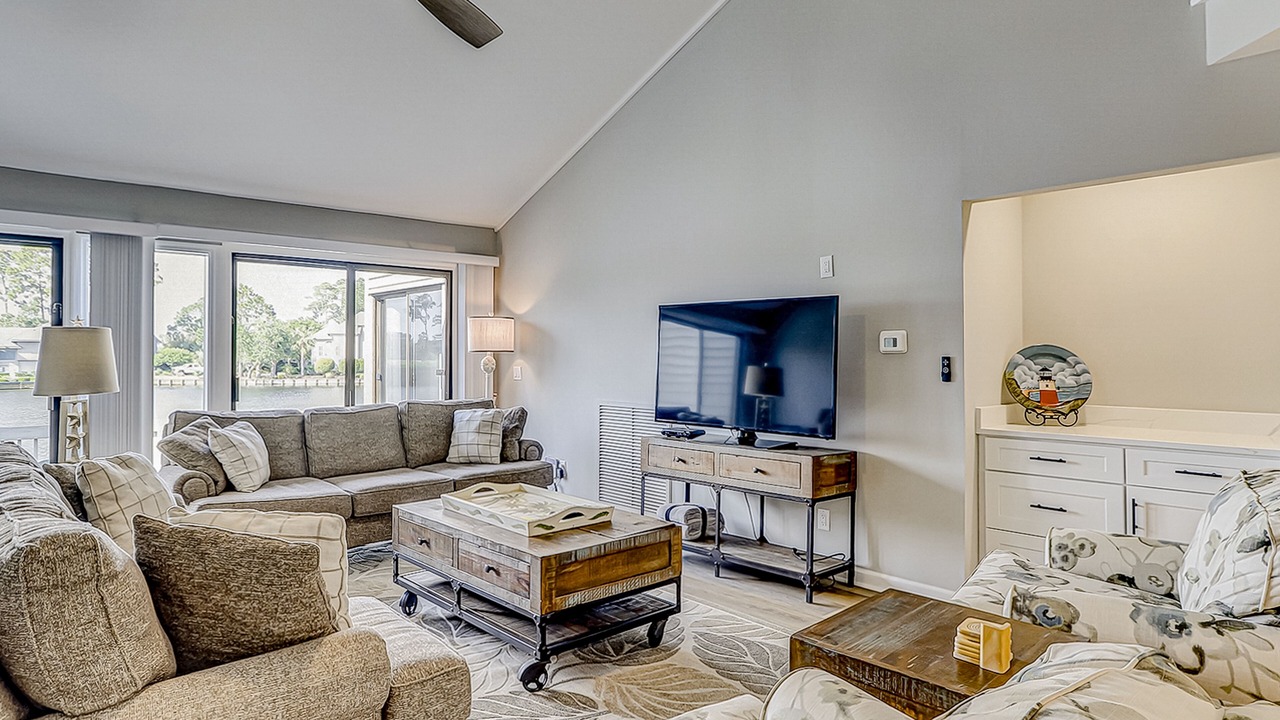 Photo of Livingroom in Sea Pines