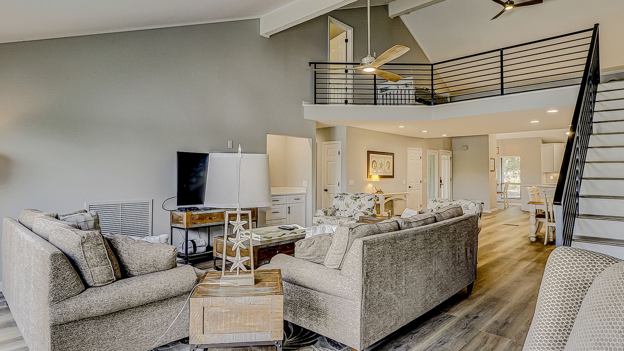 Photo of Livingroom in Sea Pines