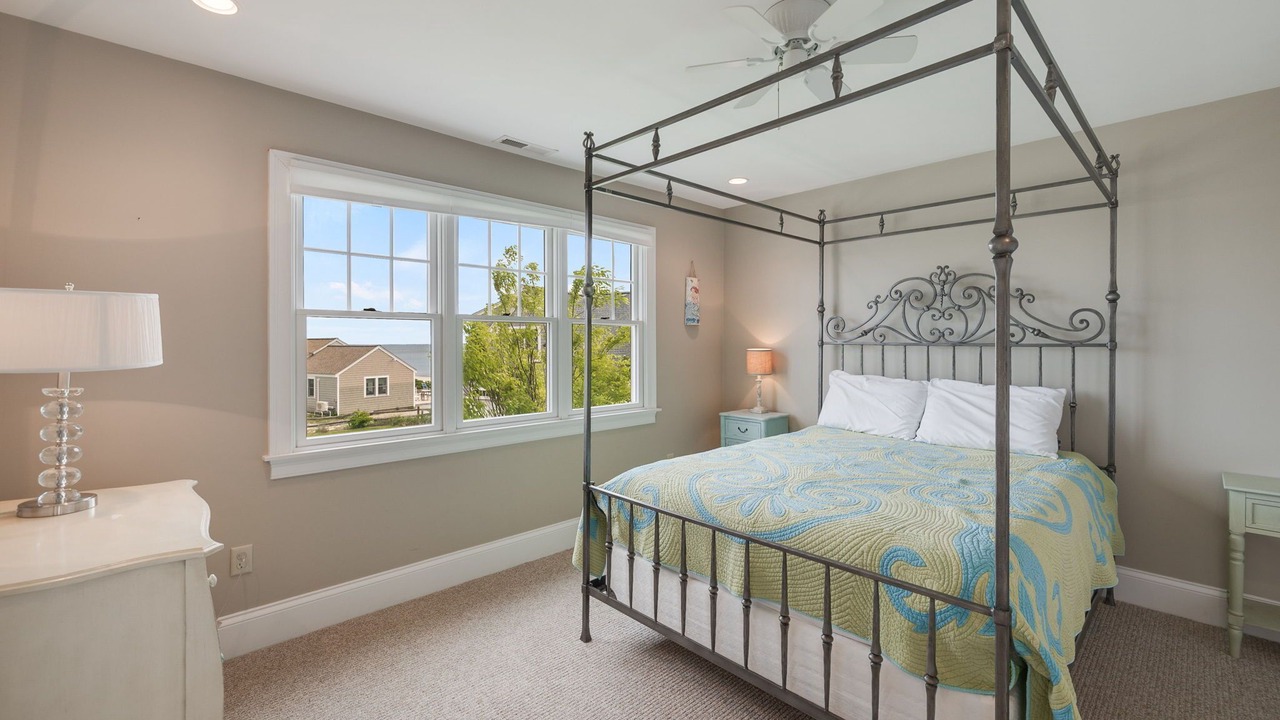 Photo of Bedroom in Northwest Harwich