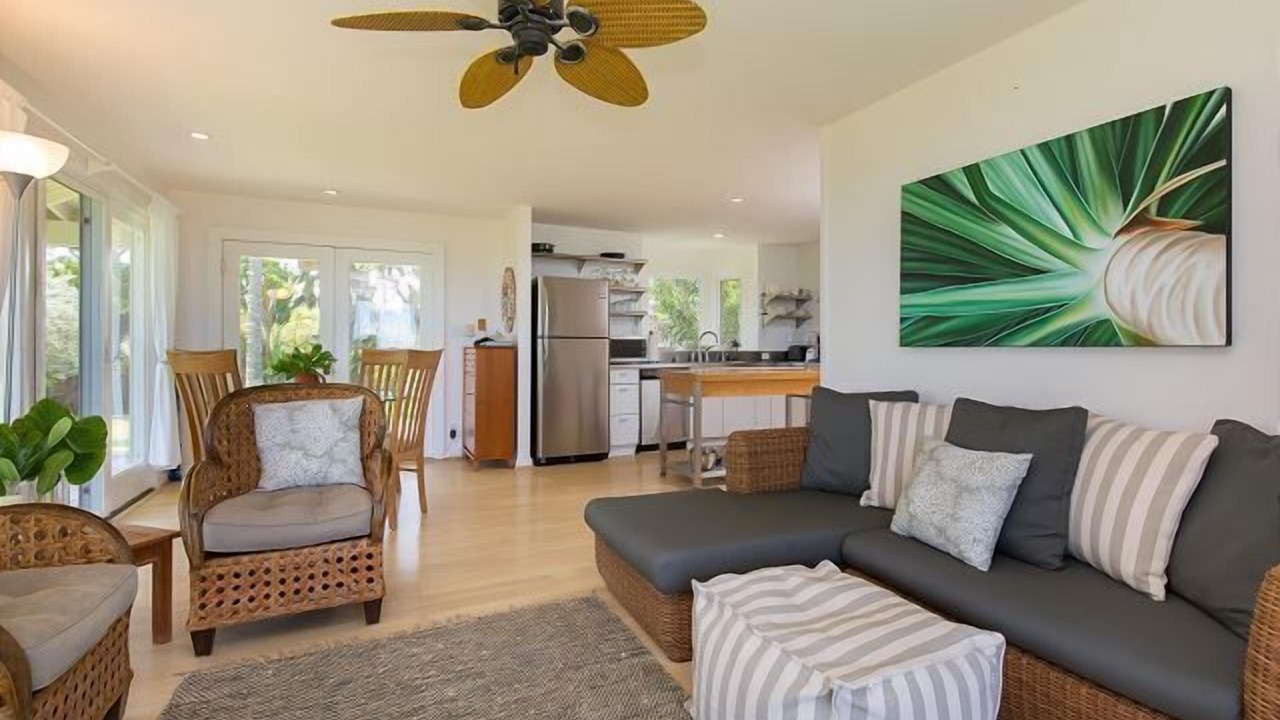 Photo of Livingroom in Haleiwa