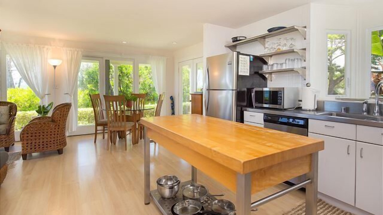 Photo of Kitchen in Haleiwa